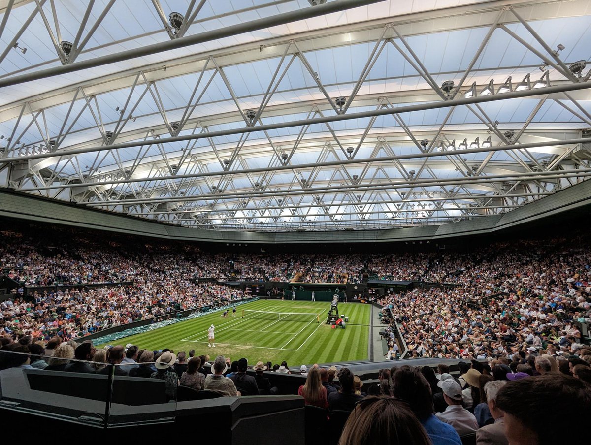 Proud to see our very own 🇹🇿 #Chevening scholar @Embulukutu immersed in 🇬🇧 culture by attending the #Wimbledon tennis championships🎾   Alongside enhancing professional goals, expanding networks & contributing to development, #Chevening takes you places!