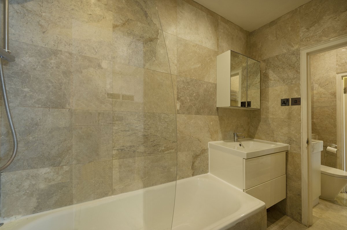 AylesfordInt tweet media