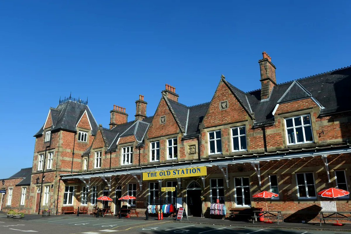 CambrianLine's tweet photo. For #FascinatingStations, The Old Station #Welshpool is a must visit. Once the headquarters of the Oswestry & Newtown line, now a retail venue home to the finest clothing & restaurant offering #AfternoonTea and an extensive menu for all. ๐ for the fascinating #railwayartefacts. https://t.co/i6JrlFy5sn