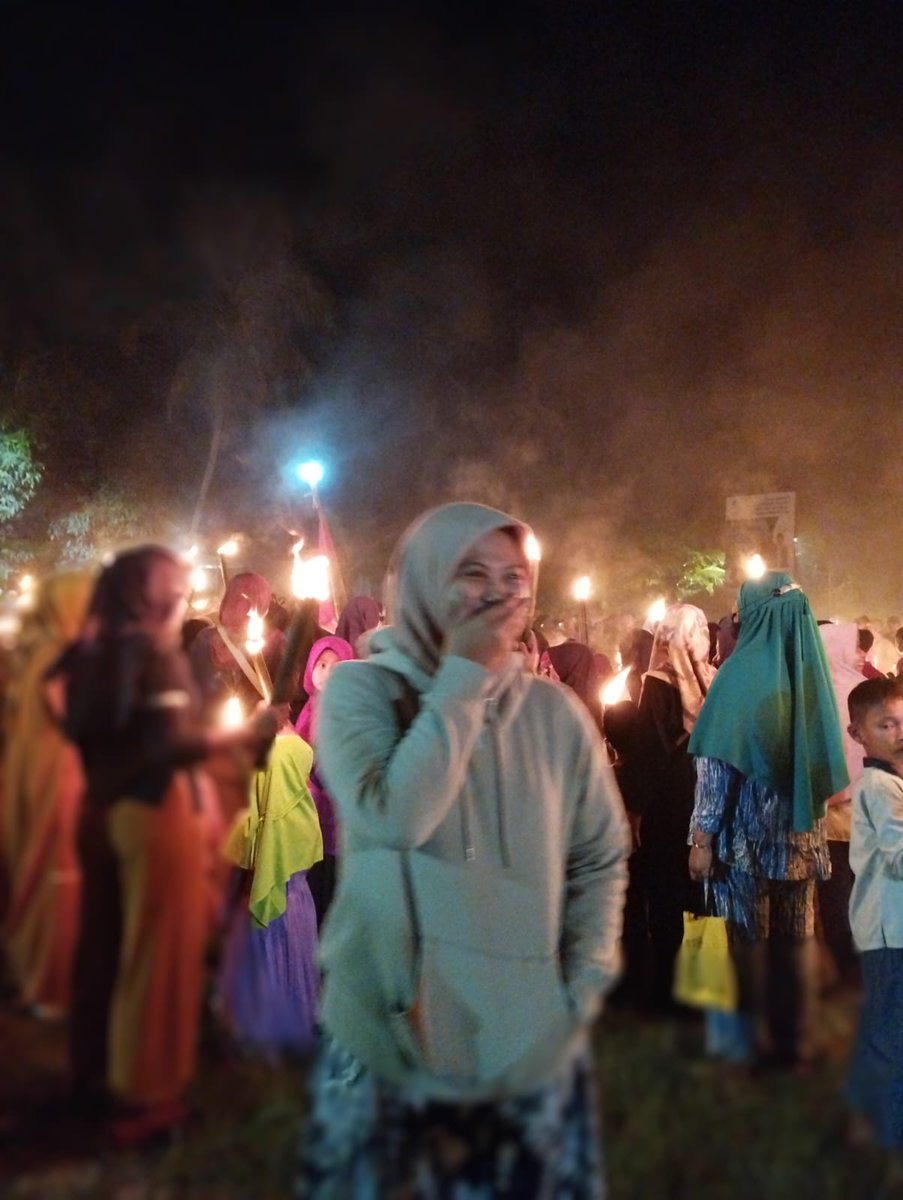 Selamat tahun baru, semoga lebih dalam lagi mencintai Alloh-saad23

#TahunBaruIslam1445H 
#indonesia