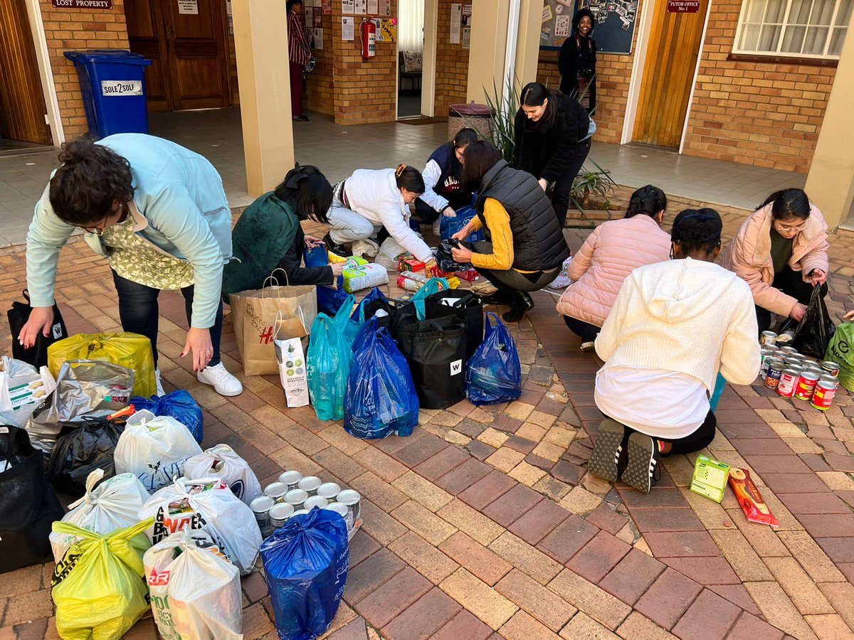 HolyRosaryJHB's tweet photo. Our High School closed off their 67 minutes for Mandela Day by collecting non-perishable foods for their chosen charity. All the items collected were donated to Forward Food SA. Thank you so much to all the girls for their generous donations.
#67minutes #MandelaDay2023 #WalkasOne https://t.co/mynUkPxWOx
