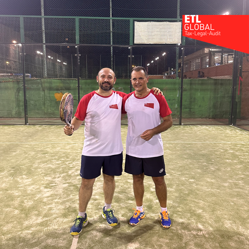 ETLGlobalEsp's tweet photo. 💯 #ETLSportVibes | El viernes pasado nuestros compañeros de Audiconsultores ETL GLOBAL organizaron un campeonato de pádel con algunas de las firmas miembro del grupo @ETLGlobalEsp en Barcelona.

🥇Felicitamos a la pareja ganadora del torneo: Carlos Nistal y Eduardo Pallero. 👏👏 https://t.co/zyVF33Nvid