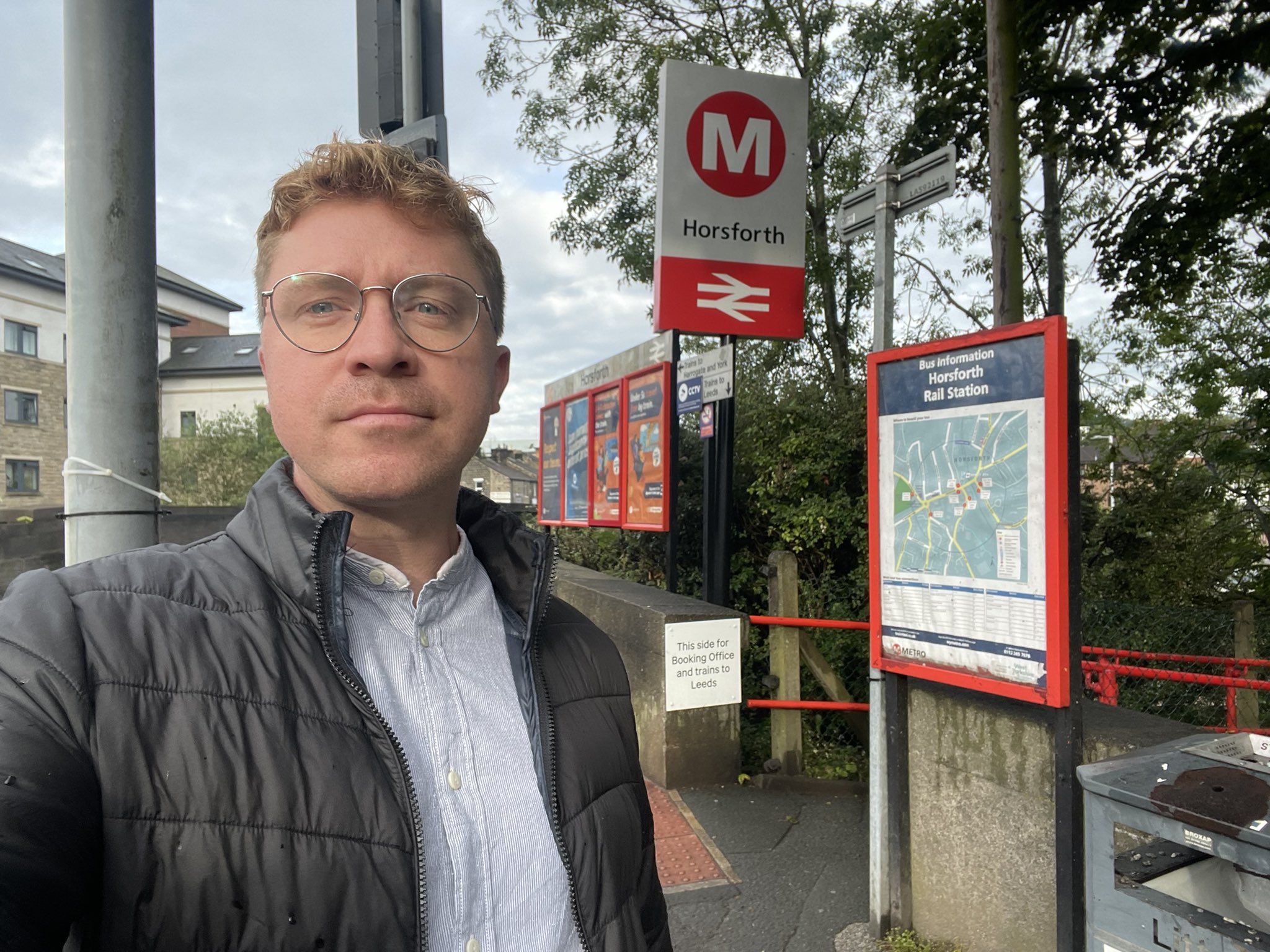 jonathan-pryor-on-twitter-69-421-train-tickets-were-sold-from