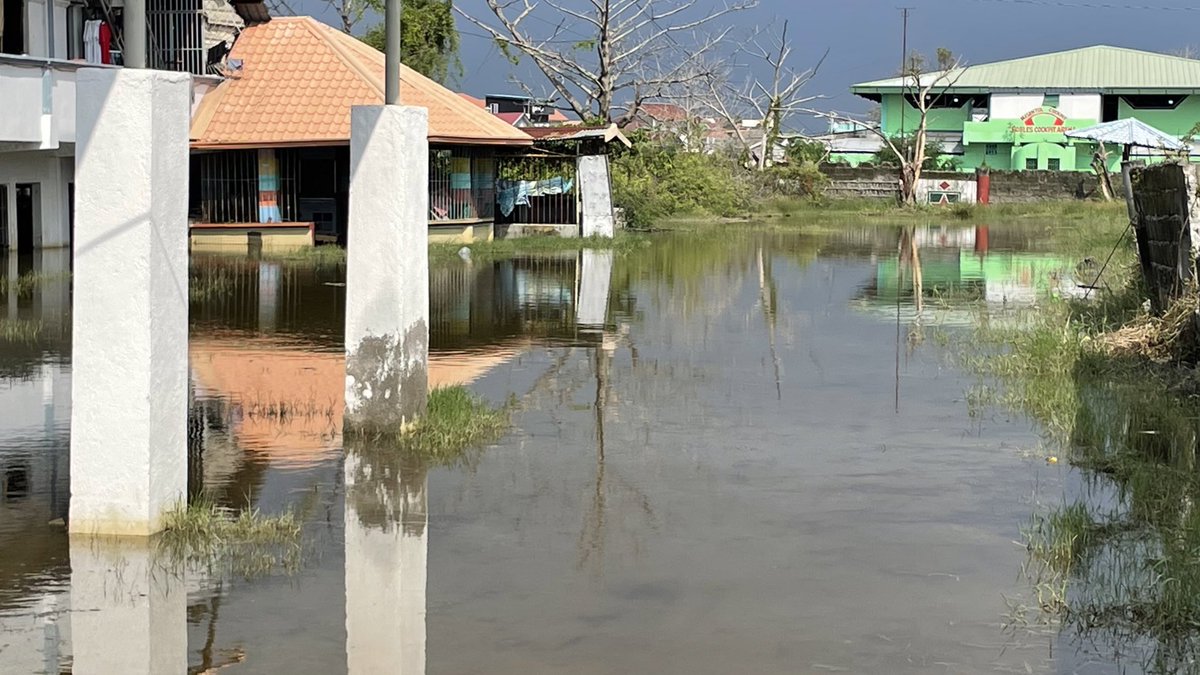 “Lugi negosyo,” says owner of this parking lot in Masantol, Pampanga. Each day the property remains flooded, P1,000-1,500 potential income is lost. <a href="/gmanews/">GMA Integrated News</a>