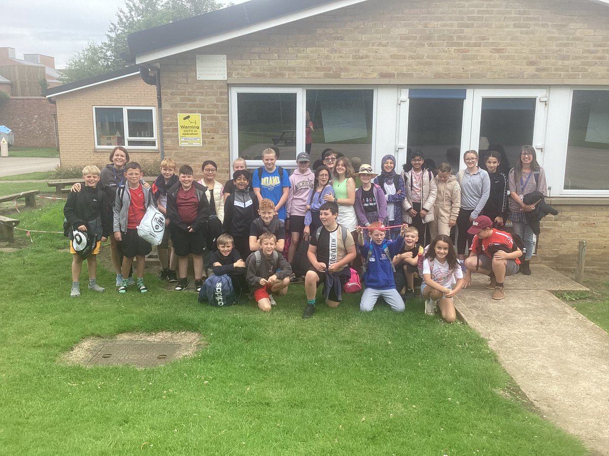 Y6FoxesStLaw's tweet image. What a glorious day we had in Filey! The rain stayed away until right at the end of the day. We played on the beach, in the sea, on the park, ate fish and chips and ice cream! @stlaws_school