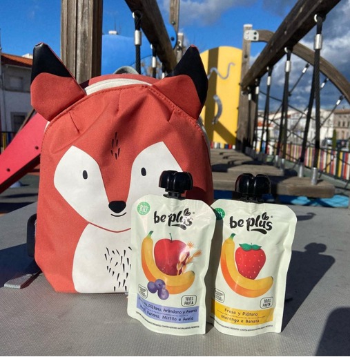 vickyfoods's tweet photo. 🙃"A nuestro pequeño le encanta llevarse al parque sus bolsitas 100% fruta eco de #BePlusBaby". ¡Qué delicia! ¡Y qué cucada! Gracias por hacernos llegar esta foto tan bonita y por confiar en nuestra marca #BePlusBaby. #FelizMiércoles #BuenosDiasATodos https://t.co/YNTEL96huP