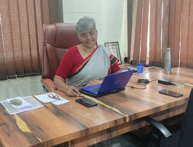 KavithaReddyKR's tweet photo. Another day at work! ☺
#KavithaReddyKR #TalentTree #Skawin #MedicalHealthCare #Staffing #Training #Consulting #NGO #CSR #KaagazFoundation https://t.co/hIFaOjxHzU