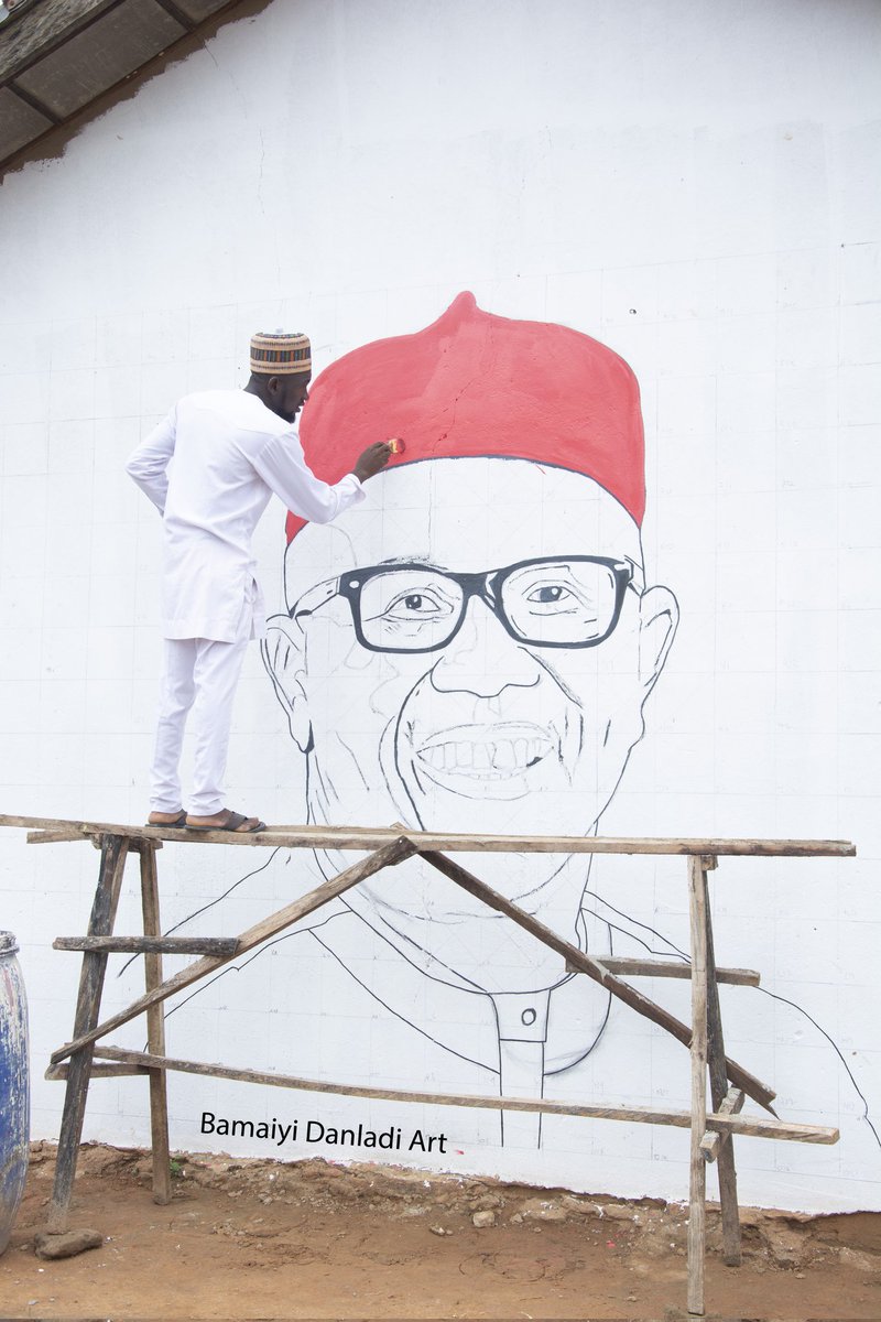 BamaiyiDanladi's tweet photo. Dear Nigerians, Dear Obidients please i am asking for just two seconds of your time today to help me retweet my mural painting of Mazi Peter Gregory Obi🙏👑🇳🇬
Happy Birthday @PeterObi https://t.co/0cslueETYI