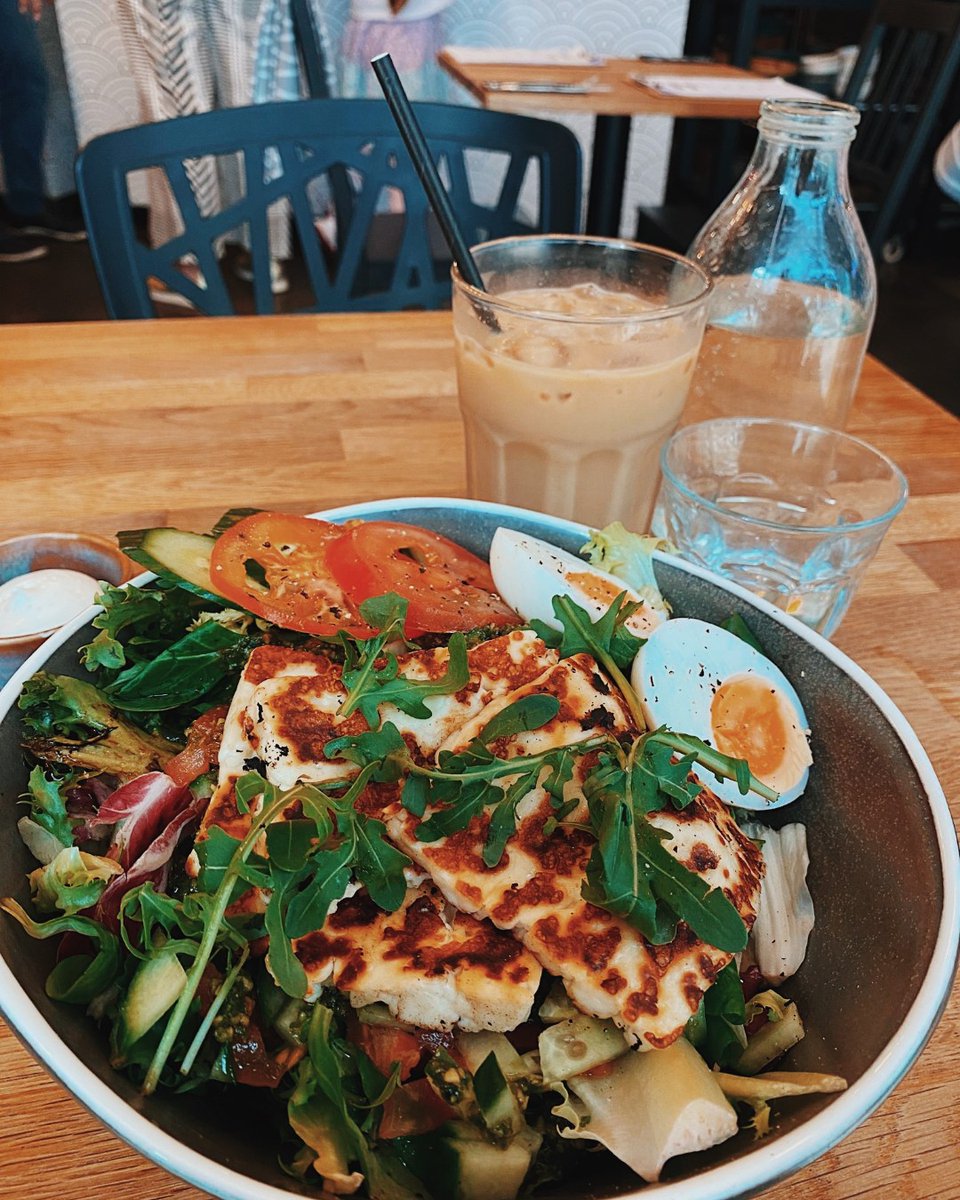 FruitMarketHull's tweet photo. Craving a burst of freshness? π₯
Get your greens fix with one of @nibblehull's freshly prepared salads... crunchy, colorful delights packed with both nutrition and taste π€€
And if you're in a hurry, you can grab it to go!
#NibbleHull #FruitMarketHull #HullFoodies https://t.co/dNaJPHOMEb