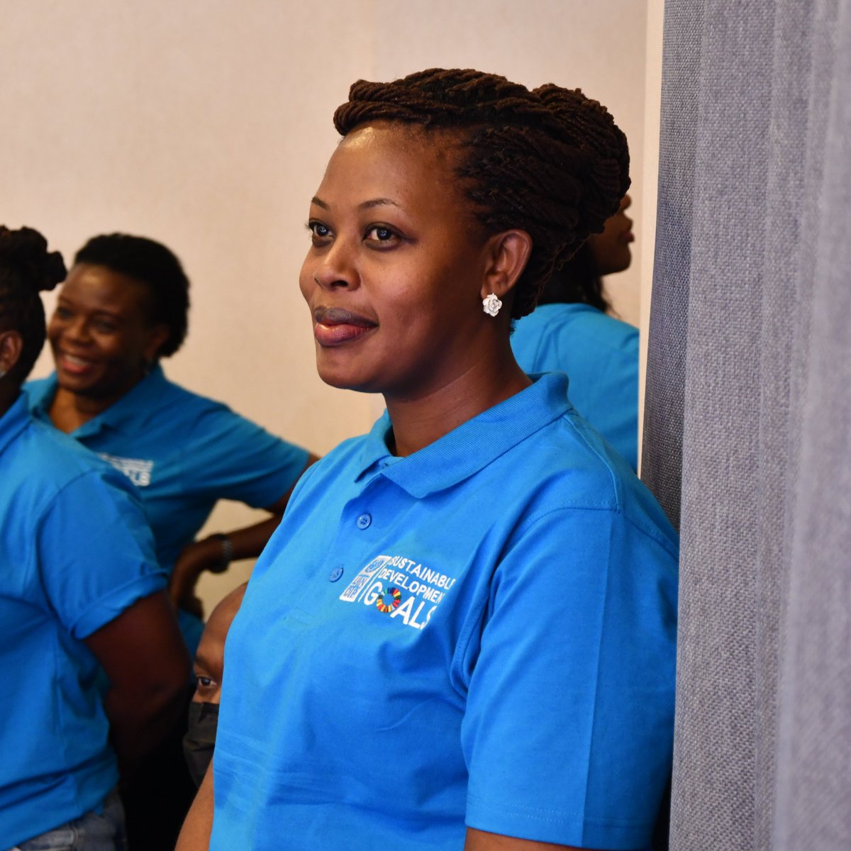 UNDPUganda's tweet image. Day 3⃣ of @UNDPUganda Annual Retreat 2023 has been all about #Transformation 🌟

Staff made a collective commitment to championing a #FutureSmart mentality and reflected on the role of UNDP in accelerating Uganda&apos;s development journey into the future 🚀