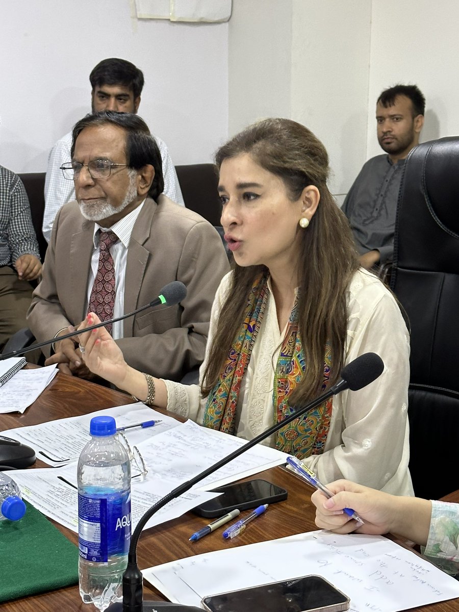 💪 Let's turn our commitment into action! @NCRC_Pakistan inaugural meeting sets the stage for tangible change & progress in the fight against child labour & trafficking. Together, we will build a safer, brighter future for all our children. 🌈 @AyeshaRaza13 #EndChildExploitation