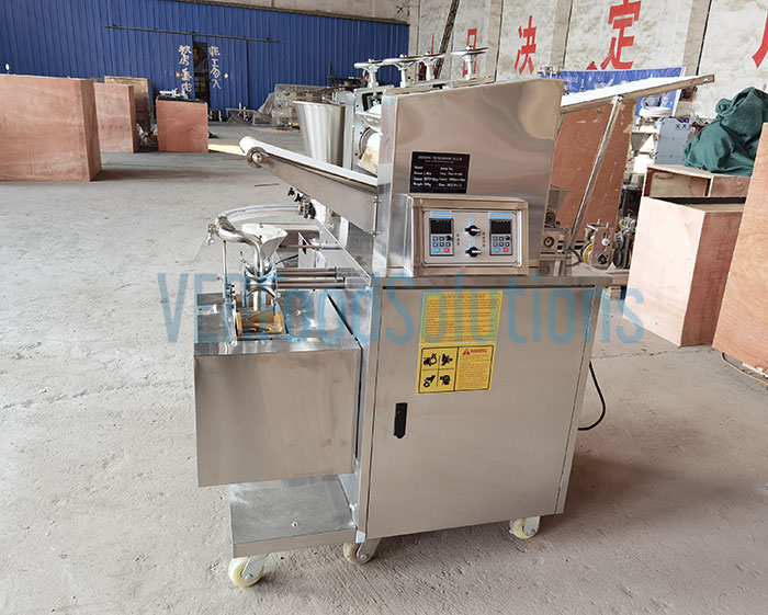 verfoodsolution's tweet image. This versatile #imitationhandmadedumplingmakingmachine, when combined with our #doughmixer and #doughrollingmachine, creates perfectly textured dumplings. sales@verfoodsolutions.com
WhatsApp No.:+86 18866883278 
verfoodsolutions.com/products/flour…