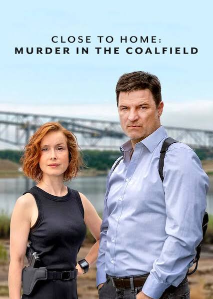#CloseToHome: Murder in the Coalfield (2022)
#Series #Crime #Thriller

சீரிஸ் பேருதா பெருசு. ஆனா 6 எபிசோட்ஸ்தா. Slow burner, Above Average. 

No spoiler review. 

முதல் சீன்லயே ஒரு பெண் கொலை செய்யப்பட்டு கிடக்கிறா. இத விசாரிக்க, ரெண்டு போலிஸ். கீழ போஸ்டர்ல இருக்க
| #ktkviews23