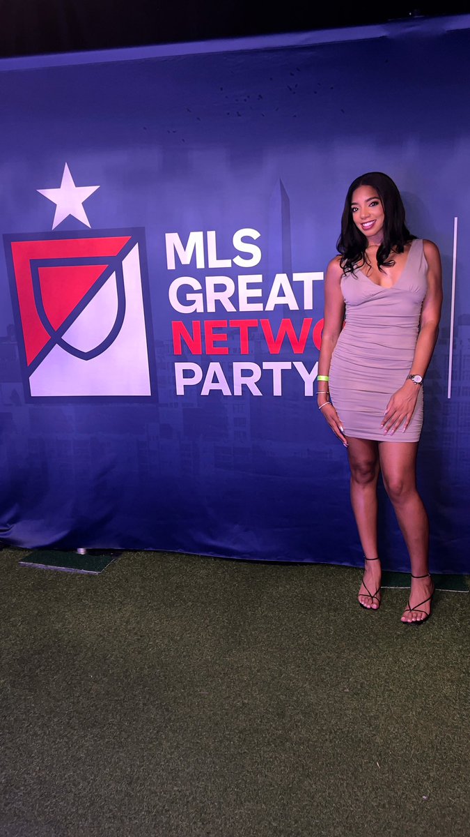 Britt Waters tweet media