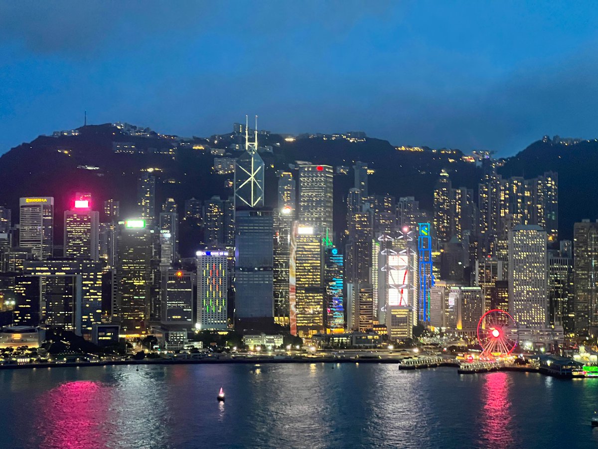 Huawei France tweet media