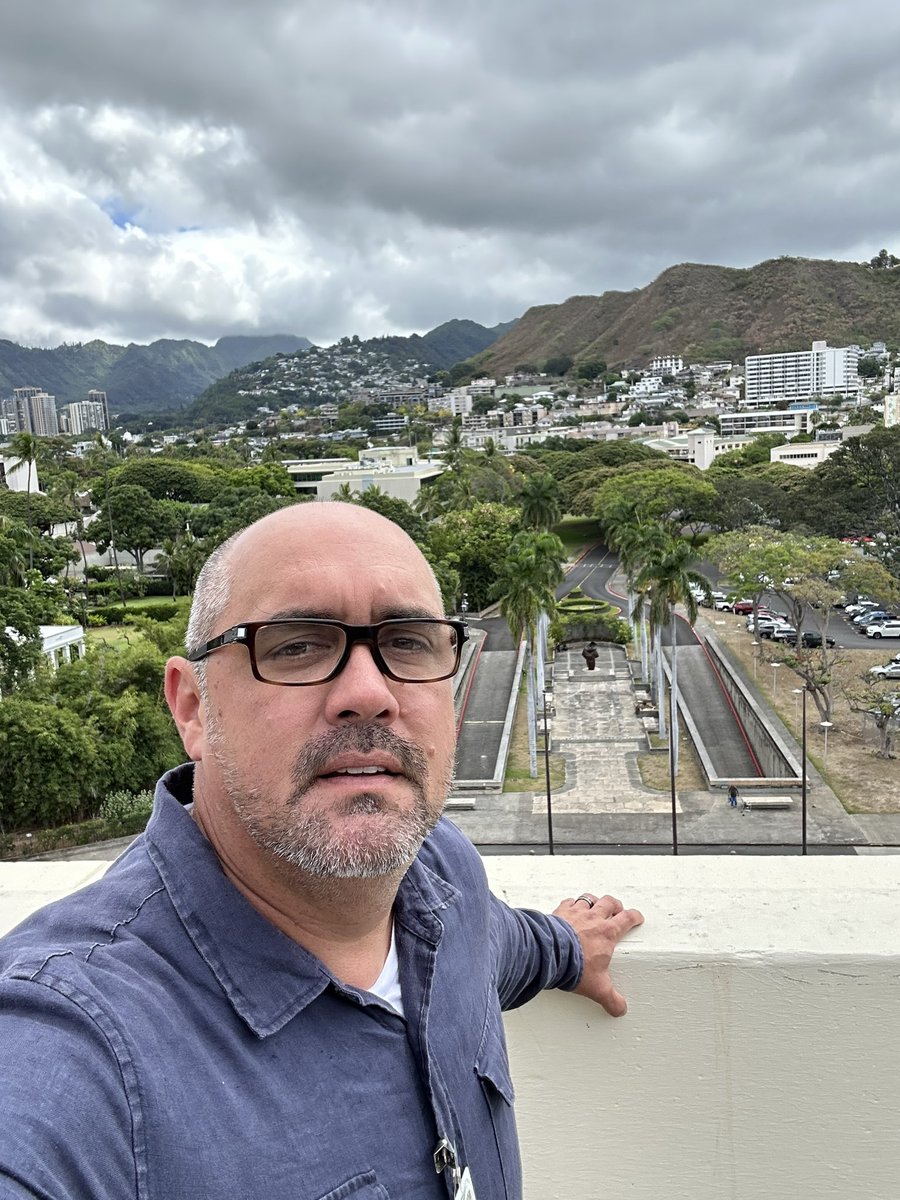 I’m not saying I miss the legislative session and all the chaos of getting Hawaii’s priorities funded…. But….nice being in the square building.
