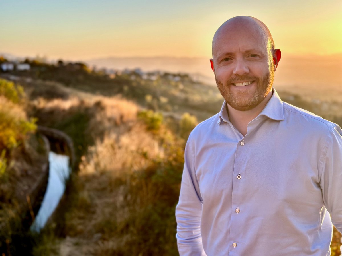 bbcnipress's tweet photo. From the rivers of Northern Ireland to the slopes of Spain, Barra’s Return Of The Wild is back for a new series which will bring Europe’s wildlife right into viewers’ living rooms once again. Starts tonight at 8pm on BBC One NI, with the full series also available on @BBCiPlayer https://t.co/oVL6T27xwR