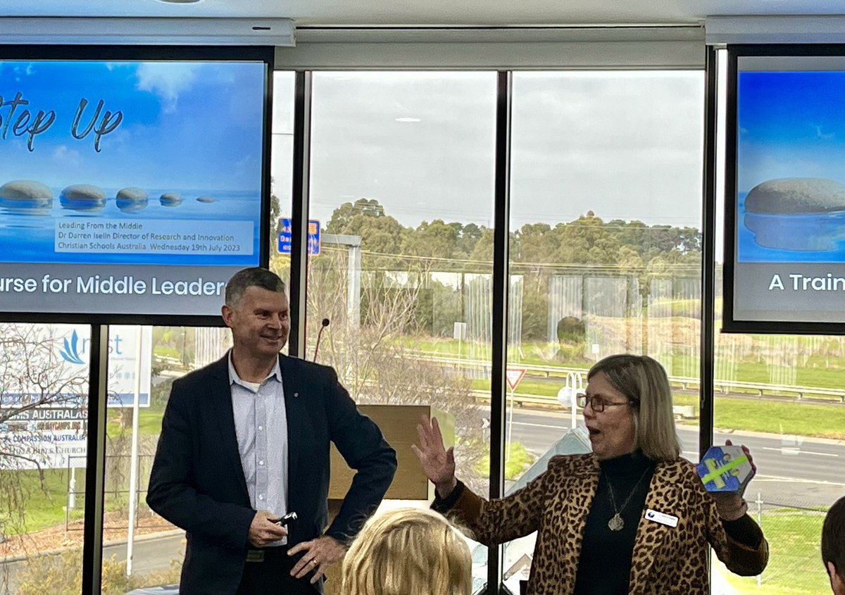 Maria Varlet tweet media