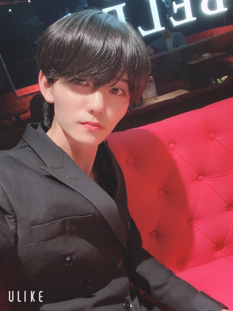 belea_osaka's tweet photo. ✨BELEA-Osaka-✨
👑No.1👑
LASTSONG
飾ってくれた男！
姫咲 廉矢 Leading Player
です！
おめでとうございます🎉

本日 通常営業
となっておりますので
是非ご来店お待ちしております
#ＢＣグループ
#ホスト https://t.co/PysVbyADLu