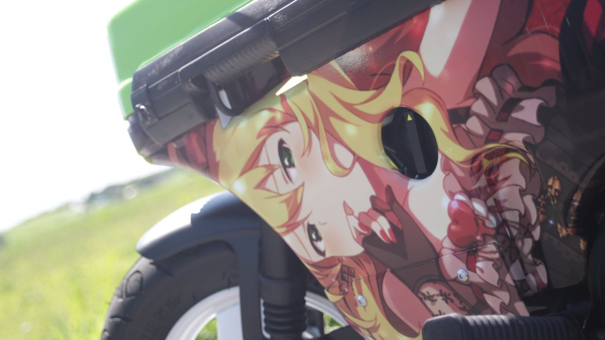 在庫あり】 去年出た新作で目立った傷もないので使ってもらいたいです