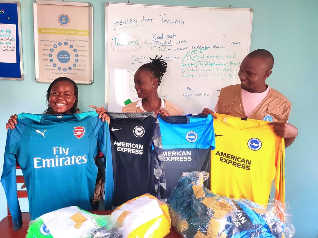 CDC Africa (@gocdc) on Twitter photo During <a href="/j0hnny_f/">Johnny Fisher</a>'s recent visit, the <a href="/SootSemee/">Soot Semee</a> (CoR) expressed a need for sports kits to facilitate their peace-building sports activities. Today, we confirm receiving brand new sports jerseys ( <a href="/OfficialBHAFC/">Brighton & Hove Albion</a> & <a href="/Arsenal/">Arsenal</a>! Many thanks to the generous donor and <a href="/AmpVoicesUK/">Amplifying Voices (UK)</a> 🙏 During <a href="/j0hnny_f/">Johnny Fisher</a>'s recent visit, the <a href="/SootSemee/">Soot Semee</a> (CoR) expressed a need for sports kits to facilitate their peace-building sports activities. Today, we confirm receiving brand new sports jerseys ( <a href="/OfficialBHAFC/">Brighton & Hove Albion</a> & <a href="/Arsenal/">Arsenal</a>! Many thanks to the generous donor and <a href="/AmpVoicesUK/">Amplifying Voices (UK)</a> 🙏