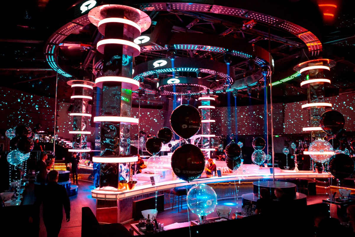 BucharestSummit's tweet photo. We thoroughly enjoy putting in the effort and celebrating with utmost enthusiasm! Would you agree that our parties are top-notch? #bucharestsummit #bucharest #summit #event @stripchat https://t.co/RbuTdLhviw