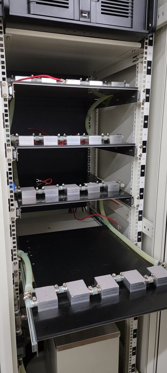 After four years of continuous running by the customer, it was the first time back to the factory for maintenance. After cleaning and testing that there was no leakage problem,and was reinstalled for the customer to operating. The life and reliability are our goal forever.