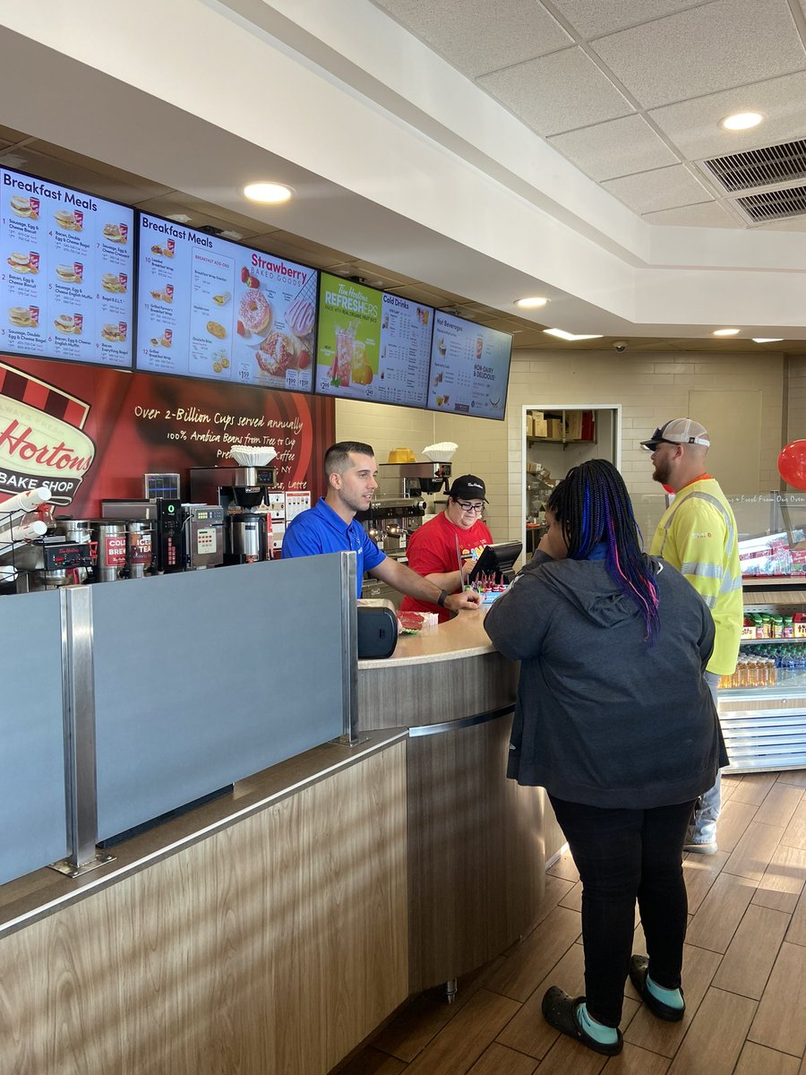Our staff had a great time this morning <a href="/TimHortons/">Tim Hortons</a> on Sheridan Drive supporting camp day!! Special thanks to store manager Kellie Slocum for hosting us on her Birthday!🤘🏼