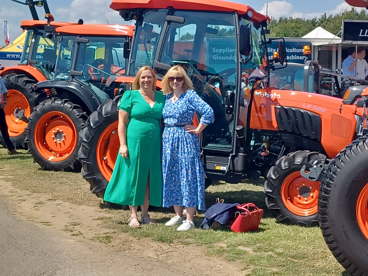 Look who I met at the Kent County Show. Great to chat with Rosie Duffield MP about current farming issues  @NFUEastAnglia @NFUSouthEast @RosieDuffield1