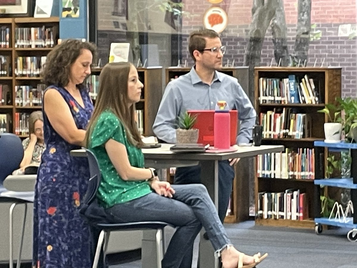 KitKatEDU's tweet image. Day 2 ~ taking a deeper dive!  #EmpowerCSD23 

#opportunitymapping #sced #teachSC #loveSCschools #ConnectedtoLEAD #educoach #edchat #ETCoaches #ForTheLoveOfLearning #PersonalizeSC