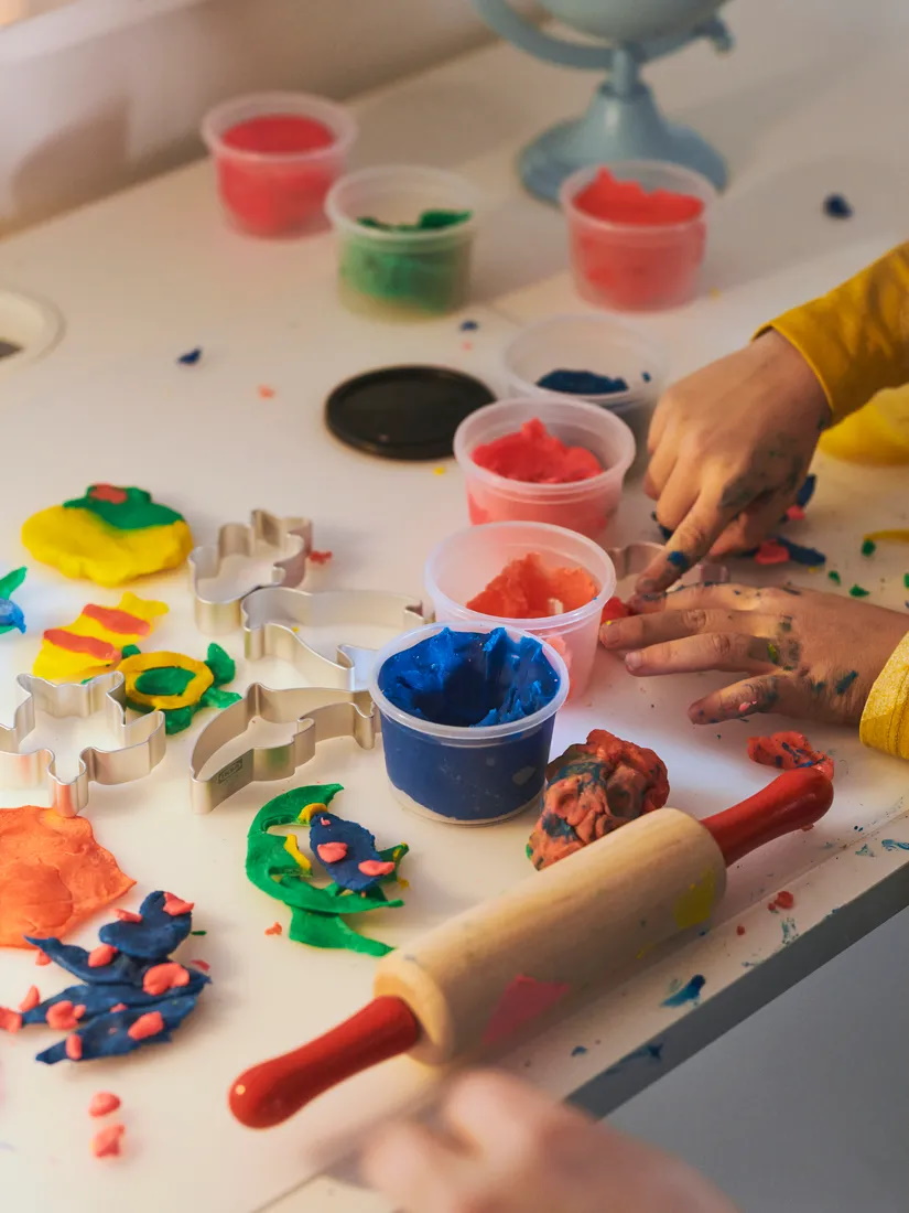 This Saturday, head to @IKEAUK's #Exeter store to start the #summerholidays with free Messy Modelling! Make your own play dough models in store, then stay for lunch - kids eat from just 95p! Messy Modelling will also be on every Saturday until 12th Aug: tinyurl.com/432pfdr6