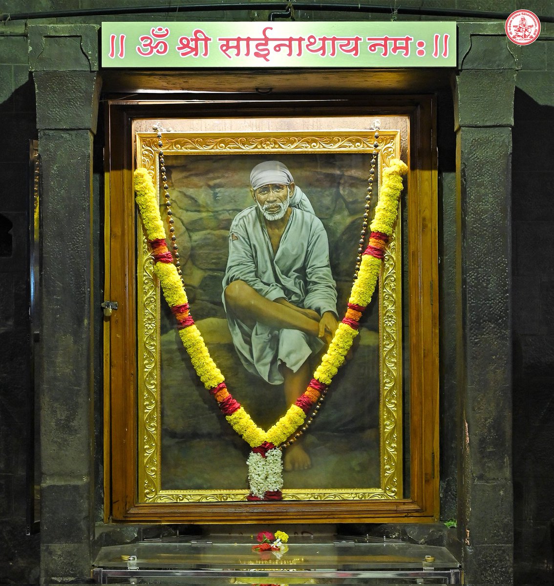 SSSTShirdi's tweet photo. *!! ॐ साई राम !!*
*श्री साईबाबा संस्थान विश्वस्त व्यवस्था,शिर्डी*
*!! ॐ Sai Ram !!*
*Shri Saibaba Sansthan Trust, Shirdi*
≈≈≈≈≈≈≈≈≈≈≈≈≈≈≈≈≈
**आरती : धुपारती* 
*बुधवार १९ जुलै २०२३*     
**Aarti :-Dhooparti* 
*Wednesday 19 July 2023* https://t.co/IgCdPKrAEA