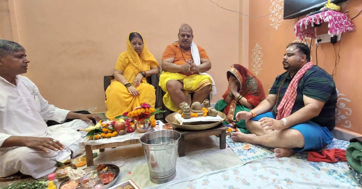 19Ojha's tweet photo. With the blessings of Mahadev yet another year passed🙏 #HarHarMahadevॐ #Omnamahshivay https://t.co/TAwdqzjqmL
