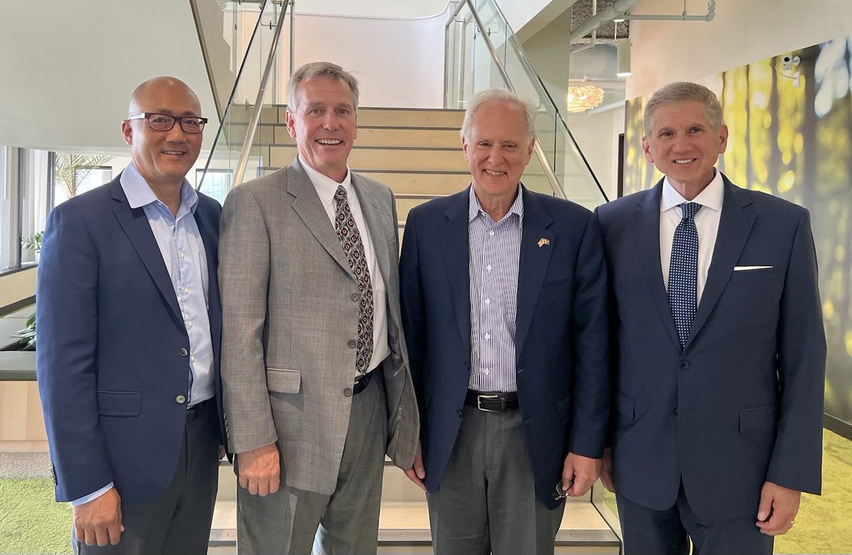 The green transition won’t happen by itself. It will take dedication &amp; innovation. So inspiring to meet @Danfoss_NA Innovation Center graduates in Boston &amp; hear from Danfoss North America leadership about opportunities for 🇺🇸-🇩🇰 to partner in driving the #greentransition forward.
