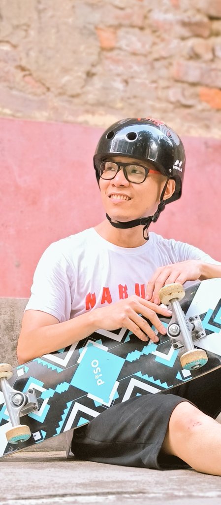 LimGuiSheng's tweet photo. First tryyyyyyy!!!!!
Self Portrait @LimGuiSheng
@TonyHawkTheGame
@PisoSkateboards
@niviasports
@RedmiIndia
#Share #piso #nivia #skateboarding #tweet #limguishengphotography
#letsskate #sportislove #love
#NFTCommunity #fullpower #SpaceWeather #BeastMode https://t.co/vERkGwwk0j