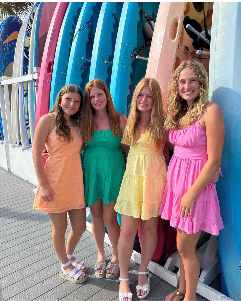 HarborWalk Village (@hwvdestin) on Twitter photo Stop for the photo op! These kayaks by @khkdestin make the perfect colorful backdrop for your photos on the Harbor!
📸: <a href="/gillianstephh/">Gillian Stephens</a> Stop for the photo op! These kayaks by @khkdestin make the perfect colorful backdrop for your photos on the Harbor!
📸: <a href="/gillianstephh/">Gillian Stephens</a>