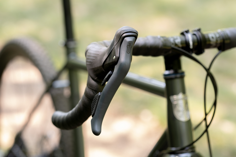 It seems like only yesterday that the aggressively capitalized microSHIFT ADVENT group proved there's a demand for an unpretentious wide-range 9-speed drivetrain.

theradavist.com/?p=284997