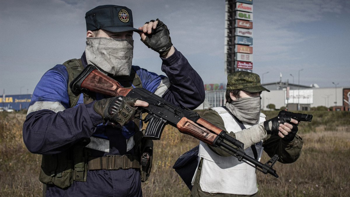 Ну вот и наступи первый крупный юбилей - 25 лет. 

Достижений, имхо, не так и много, но наконец-то к этому возрасту закончил универ и даже нашёл интересную работу,  хех.

А вот количество косплеев особо не растёт, но я стараюсь.
Лучший подарок косплееру - ретвит его работ, верно?