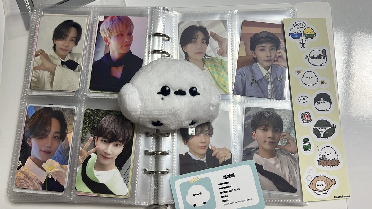 10JHBong04's tweet photo. @jjong_babsae 쫑뱁새 드디어 왓어여 너무 귀여워요 귀여워요 귀여워요 너무 귀여워요🥹🫶🤍 오래 기다린 보람이 잇어요🤍 금요일에 시티투어버스 타는데 후기 다시 남기러 올게용🤍 https://t.co/GAeLhzNziQ