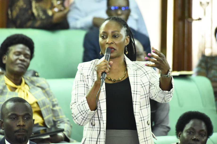 nakimuli_helen's tweet photo. I had to rise on this important matter fronted in the report of the committee on Equal Opportunities regarding state of children’s affairs @Parliament_Ug 

It’s on a bad record that most parents especially men do not want to take up their family responsibilities. 

1/2 https://t.co/2S7LbLHr44