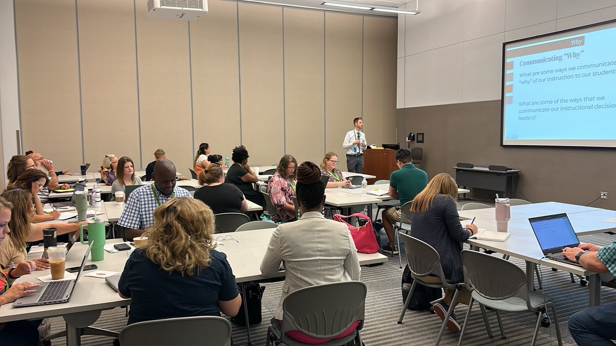 Full room for Michael Zook’s “Transformation with Student First Data” at #PEC2023 <a href="/ESCRegion11/">ESC Region 11</a>