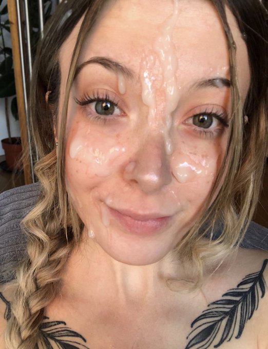 Vote for me in the MV Club Contest! 💕  (pls, I&rsquo;ll be very grateful 🥹) https://t.co/9DuEiqRPFp