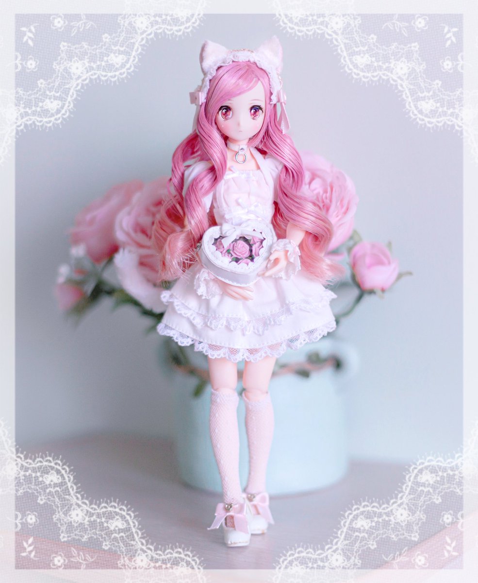 My new doll Maryanna 💗
Yes, I dyed her hair and made curls, and I'm happy with the result! She's sooo cute! ✨️ Perfect lolita 🤍  #azone #maryknight #アゾン
#アゾカツ #メアリーナイト
#からふるDreamin #あいまみ #colorfuldreamin #えっくすきゅーと #lolitadoll #ロリータ #ドール