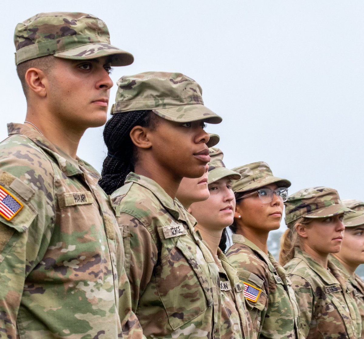 TRADOC's tweet image. Congratulations to 3rd Regiment, Advanced Camp on graduating #CST2023! Well done! 👏 👏 

#VictoryStartsHere #LeadershipExcellence 
@usarmy @tradoccg @tradocdcg @tradoccsm @armyrotc