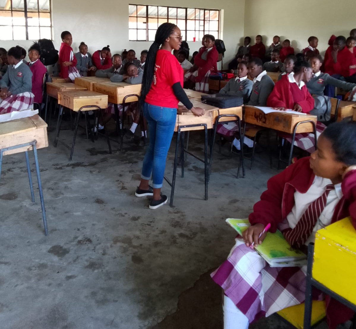 CrimeSiPoaKenya's tweet photo. We continue our sessions on Reproductive health in Rongai at Nkori Mixed Secondary to help students make informed decisions. Parents are you really talking to your children about reproductive health?
#CSPonthemove
@MOH_Kenya
@awdf01
@unicnairobi
@SaveChildren_KE https://t.co/q5KuSccTjD