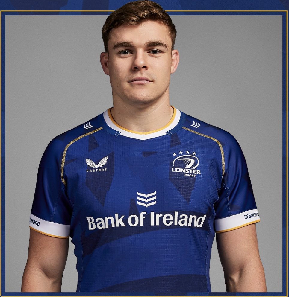 WheresTheScore's tweet photo. The new @leinsterrugby kit is here!

What do we think 👇 https://t.co/kQVcWRY7nj