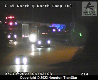 CLOSURE: Overturned truck on the 610 North Loop heading WB At IH-45. #Traffic  #Houstontraffic #houstontx #kprc2