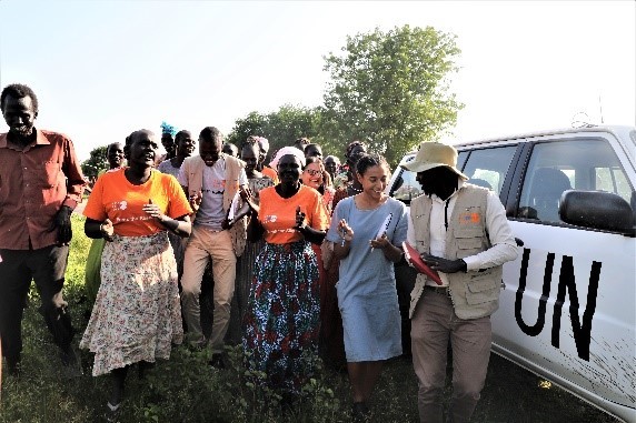 CanSouthSudan's tweet photo. ½  🇨🇦 firmly believe that women and girls have the ability to achieve real change in terms of sustainable development and peace, even though they are often the most vulnerable to poverty, violence and climate change. #genderequality #womenempowerment https://t.co/Hm2eSQ1QnK