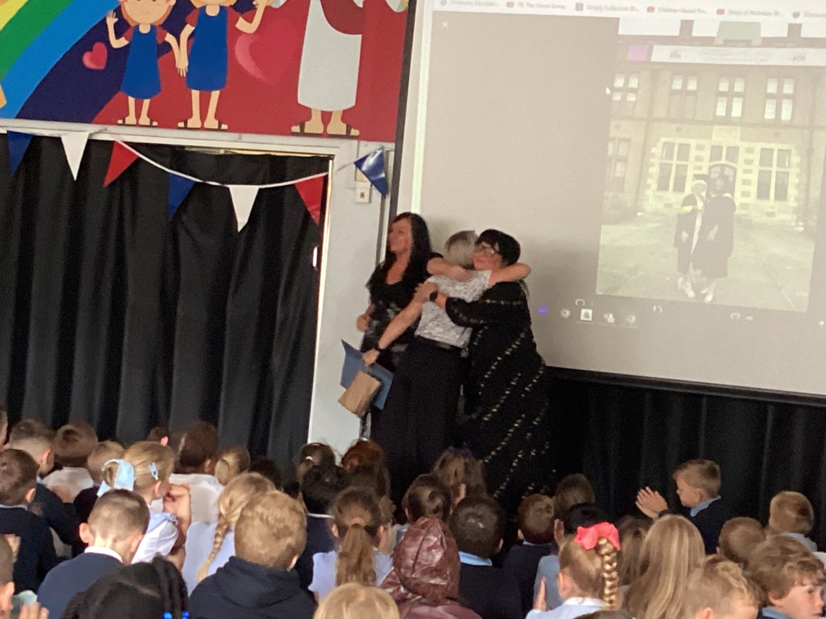 Today we congratulate two wonderful members of staff who are on their journey to become teachers. We are really proud of you. Well done Mrs Partington and Mrs Horrocks. 👏🏽👩🏼‍🎓👩🏻‍🎓