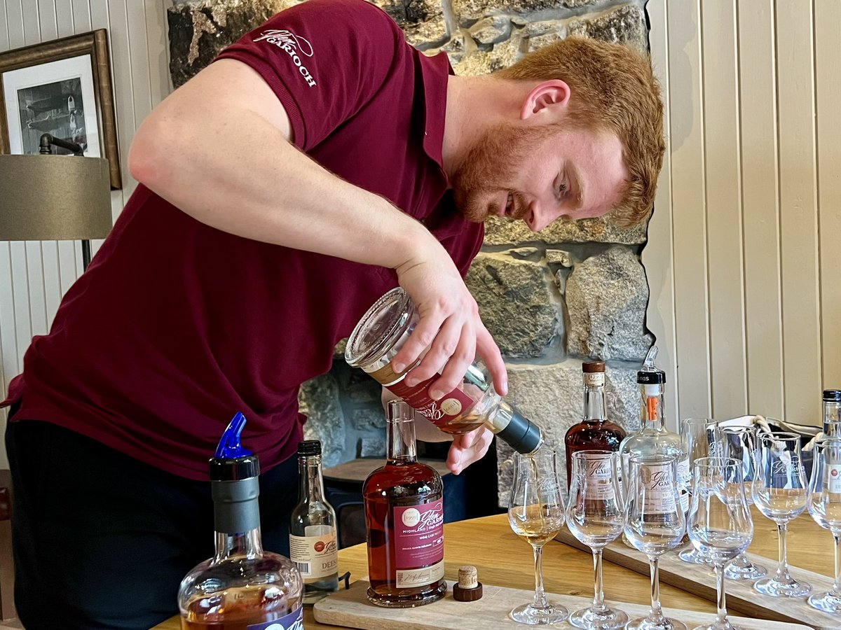 tailsandstays's tweet photo. This weekβs #Top4Theme is #Top4Party
Embracing the #party mood!
1. Ben & Isaiahβs wedding was a real party!
2. Vodka martini = party me
3. Dinner with my son and his partner turned into a party!
4. Whisky tasting in Scotland with friends = party! https://t.co/0rMgAjM4Ee